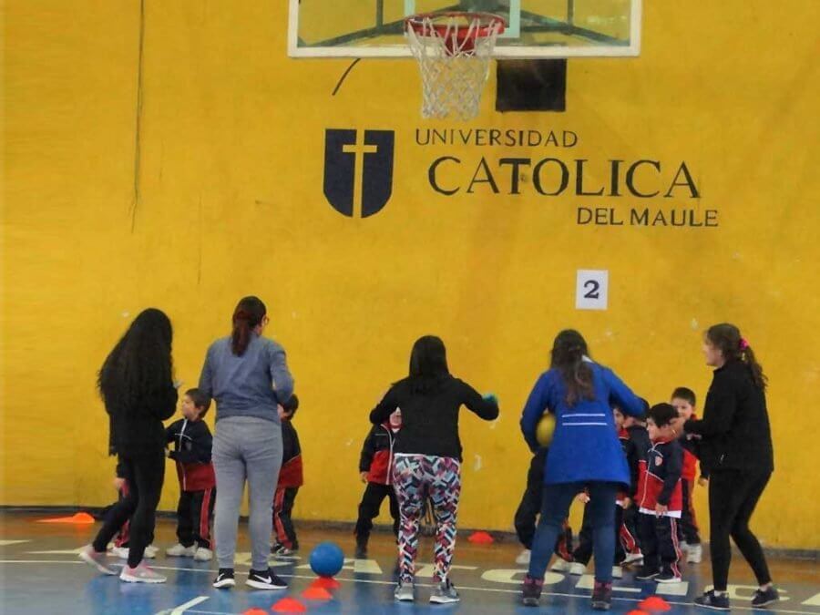 LLAMAN A ESCUELAS A FAVORECER LAS ACTIVIDADES SOBRE HABILIDADES MOTRICES